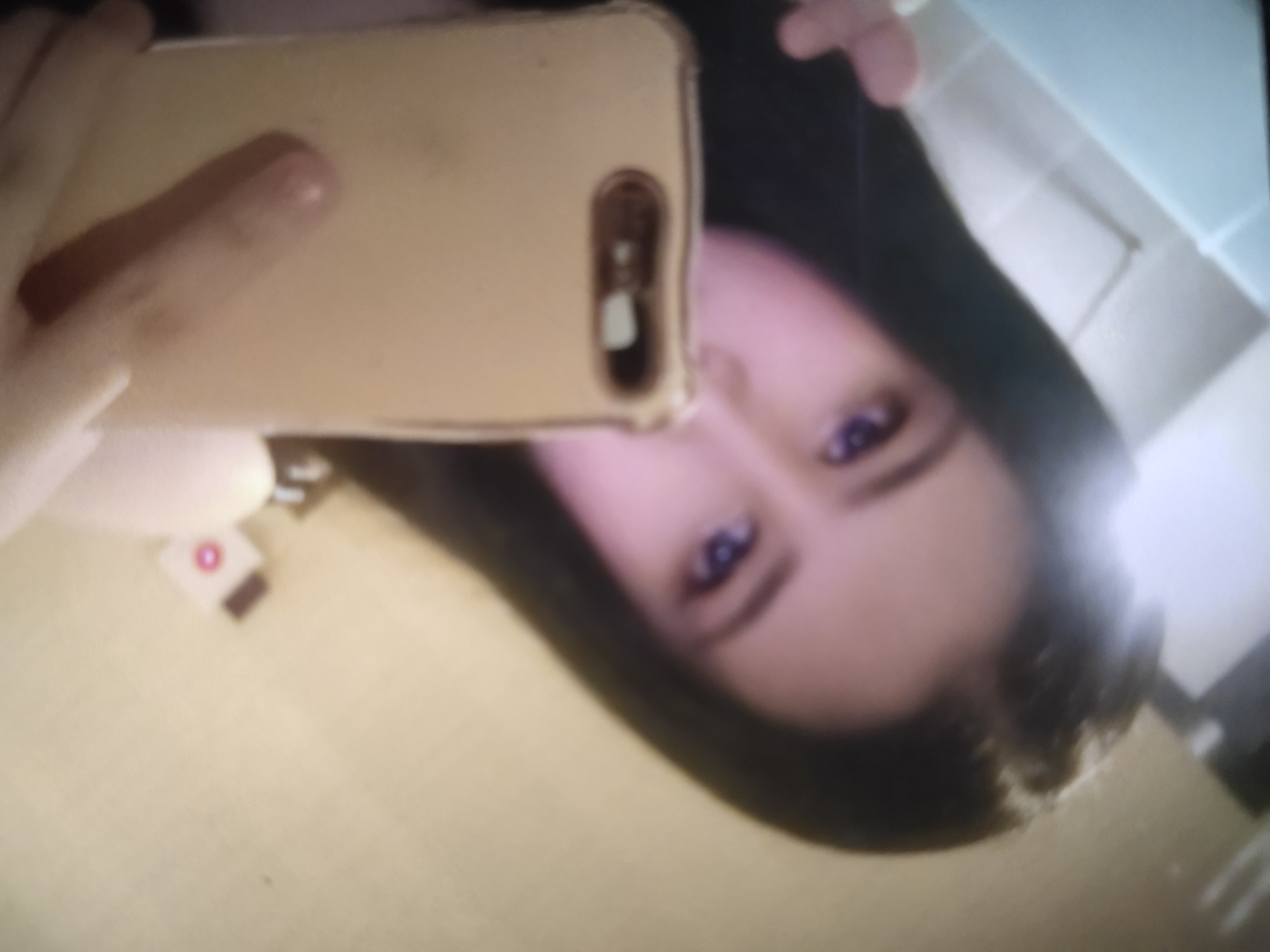 东丽轻奢妹子