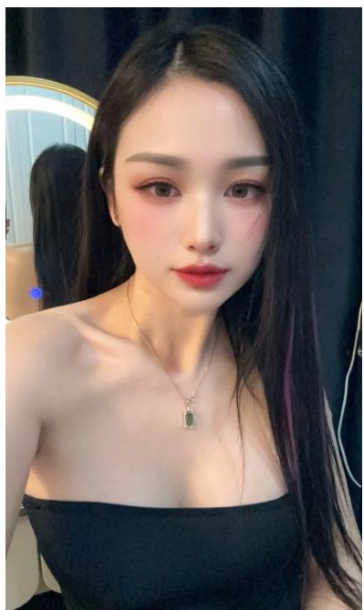 菀式服务的美女