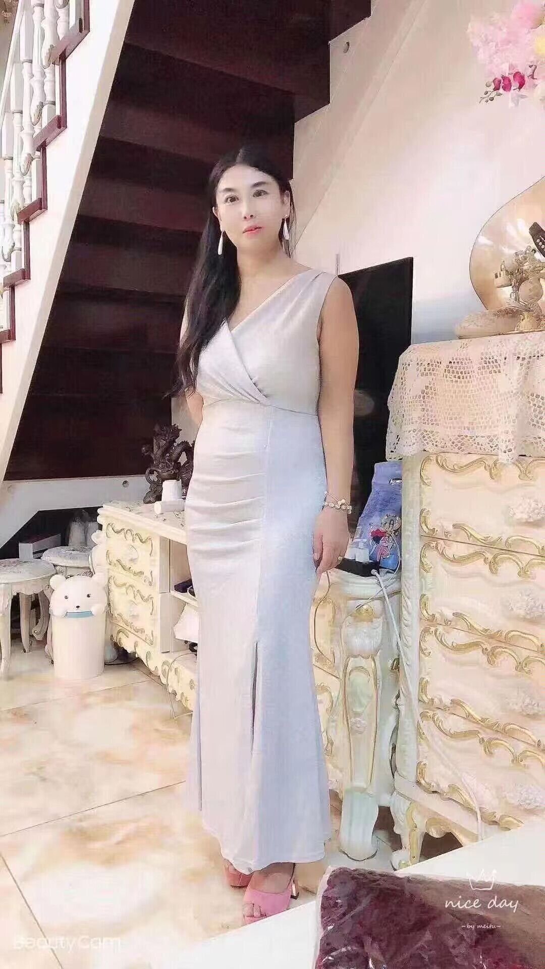 会喷水的少妇