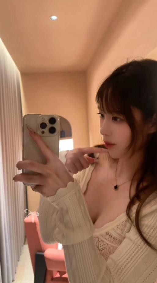 【青岛】刚验证过的粉嫩小骚妹