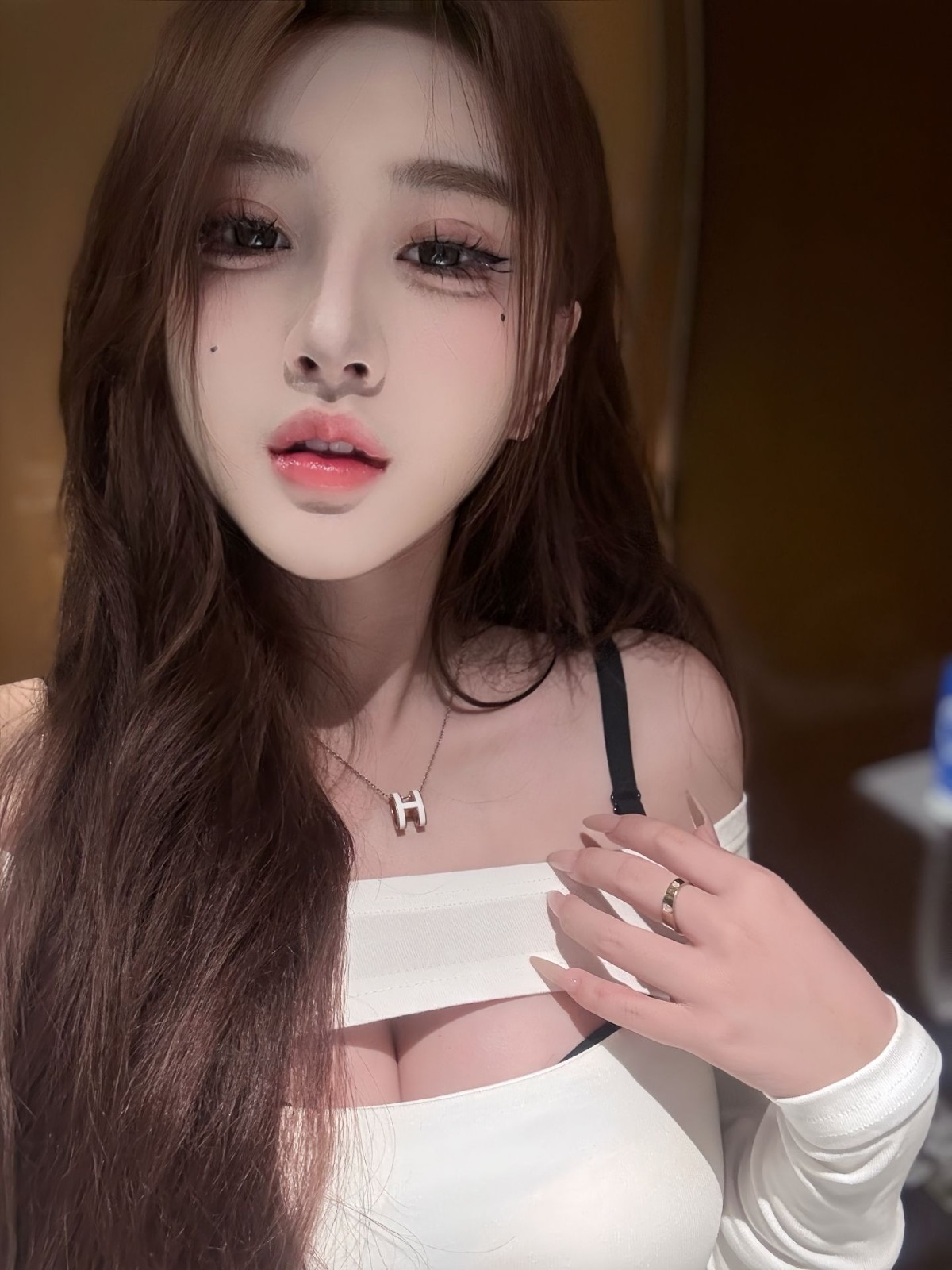 大胸骚货口爆做爱超级舒服