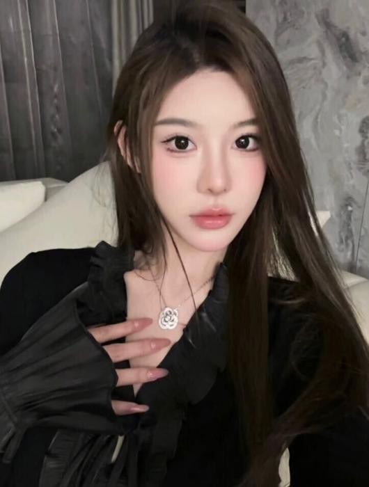 大同肤白貌美各种姿势啪啪啪