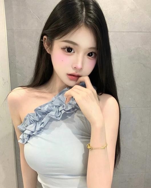 广州妹子乖巧水嫩床上也放得开