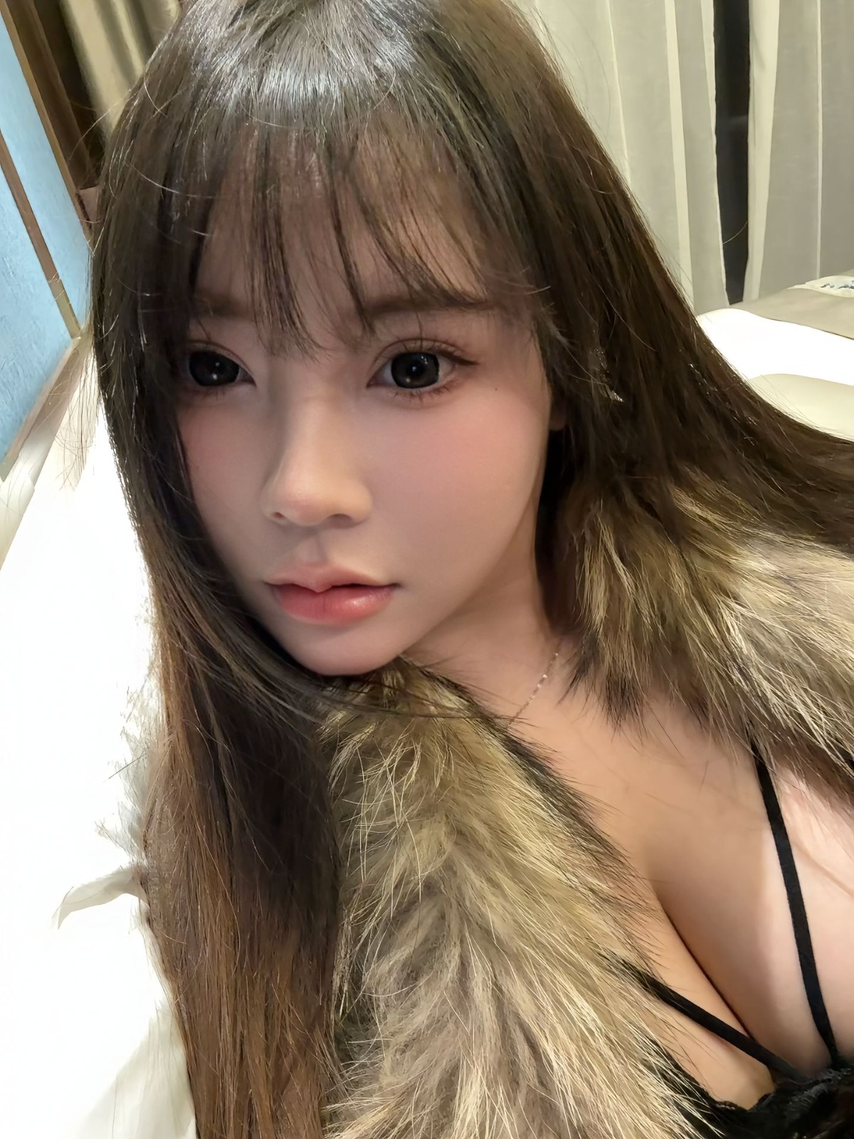 大波妹肥穴肏起来爽