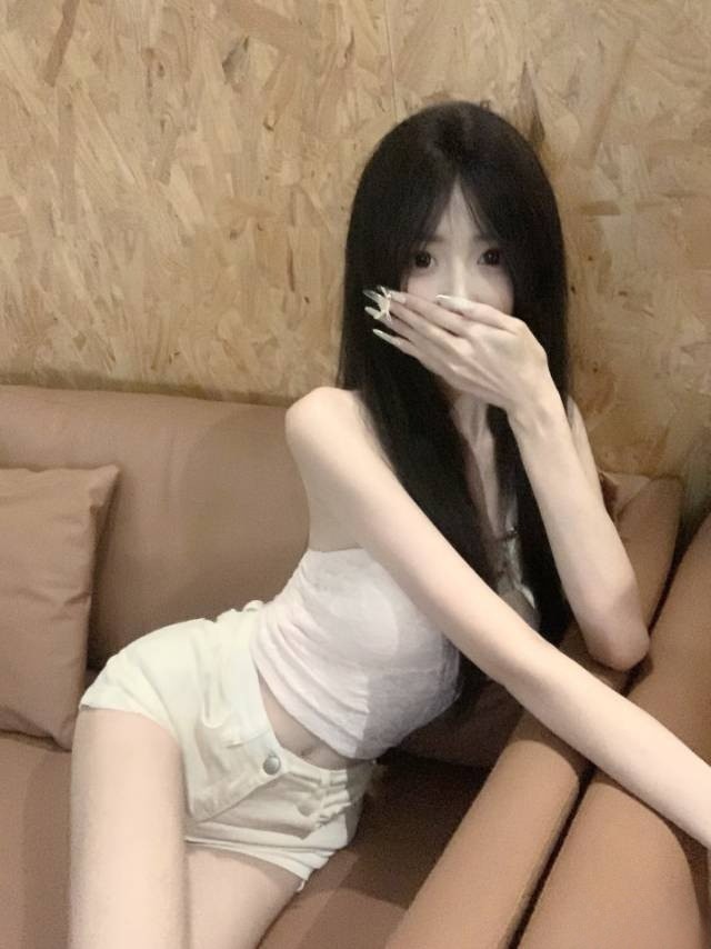 【大同】小穴很滋润了，经验判断入水不深