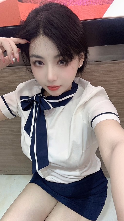 少妇奶大逼深有的搞