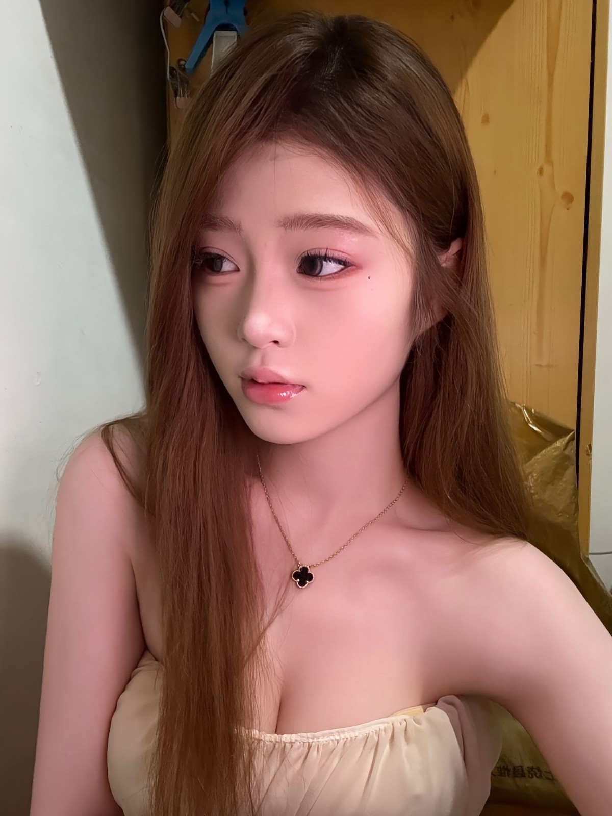 清纯邻家女