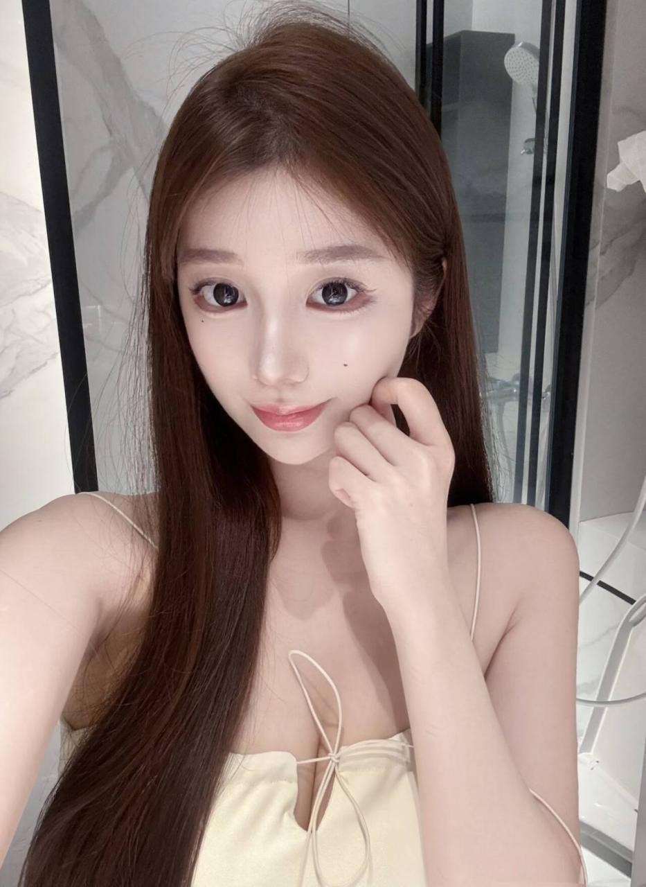 金华新人妥妥的小骚货