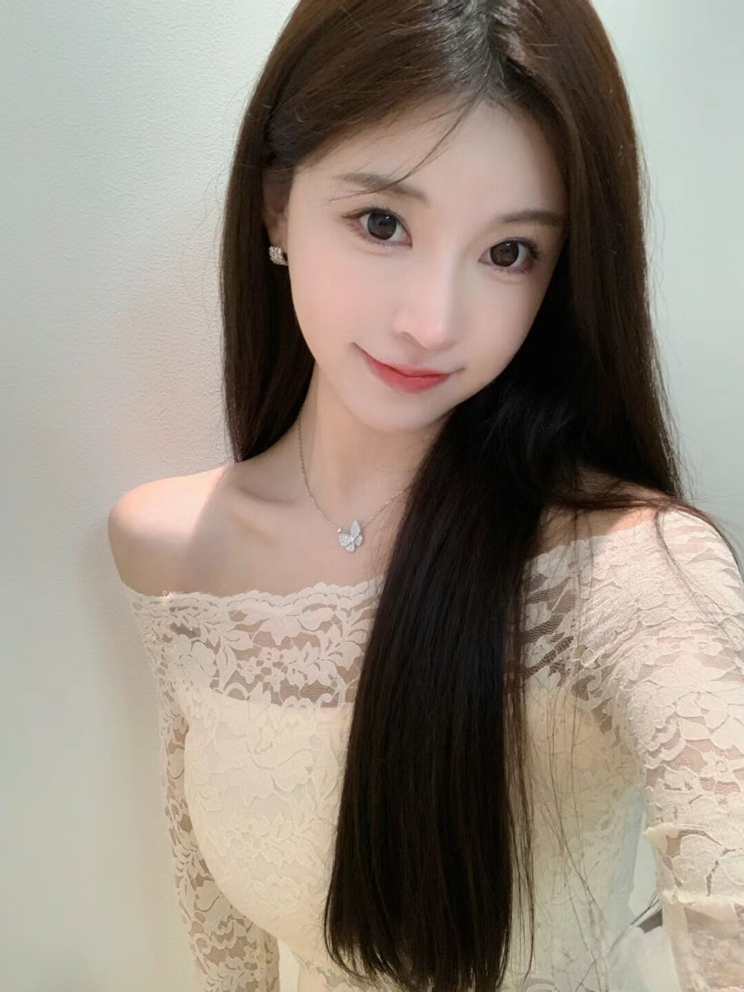 海珠清纯好看的妹子，谁不想搞
