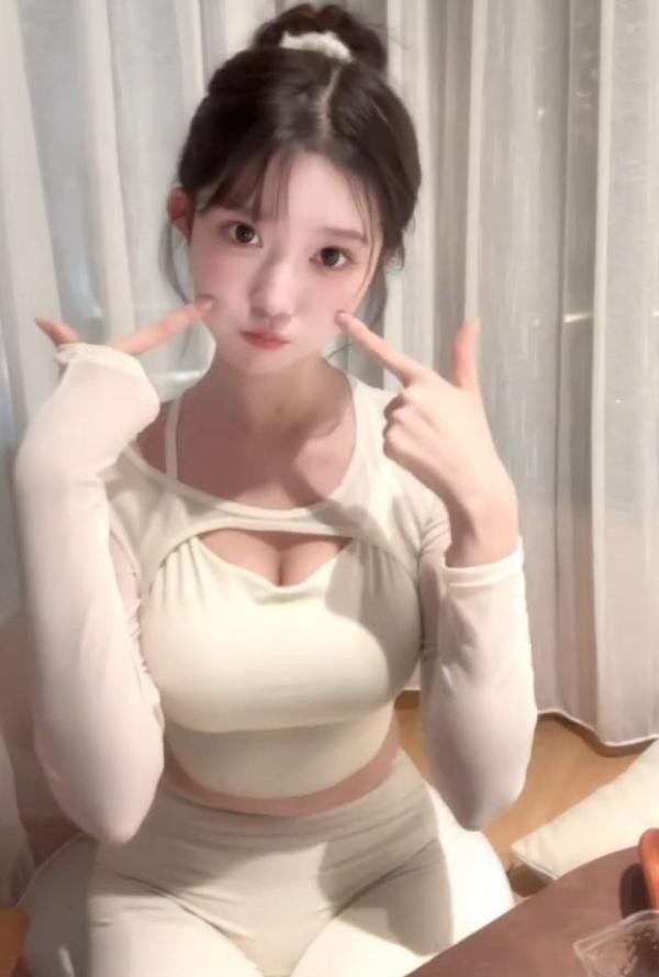 杭州兼职小奶妹养眼迷人