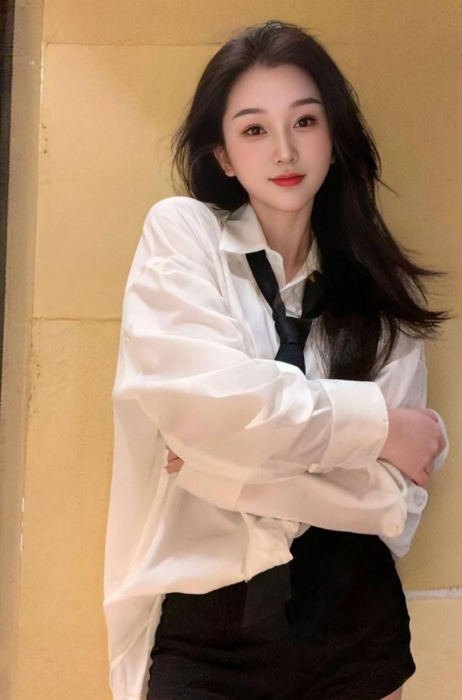 唐山初次玩到性感十足小姐姐