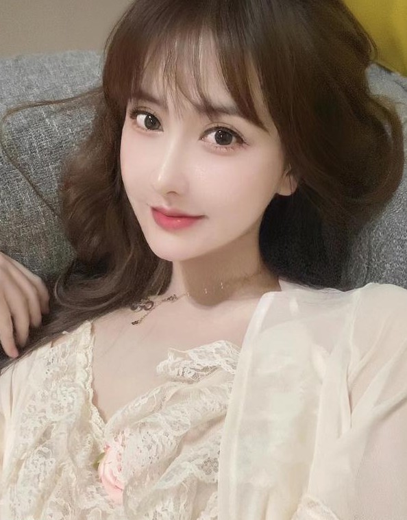 樱桃小嘴南方妹子粉嫩紧穴