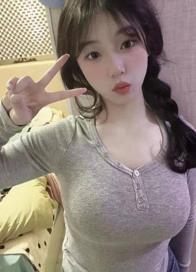 宝山嫩妹蜜穴紧热活很棒