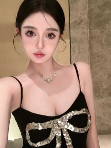 风情水蜜桃意欲老师