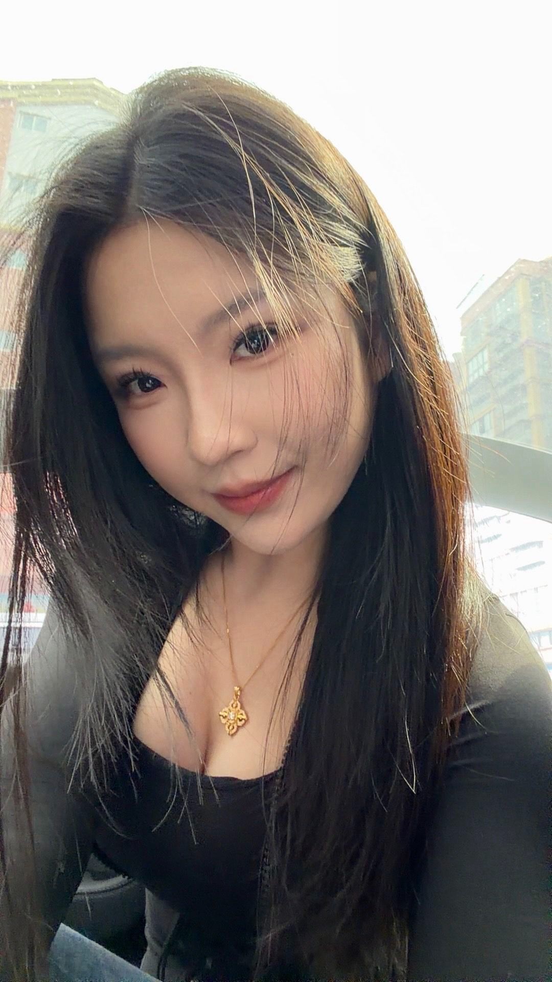 大奶大屁股炮架子