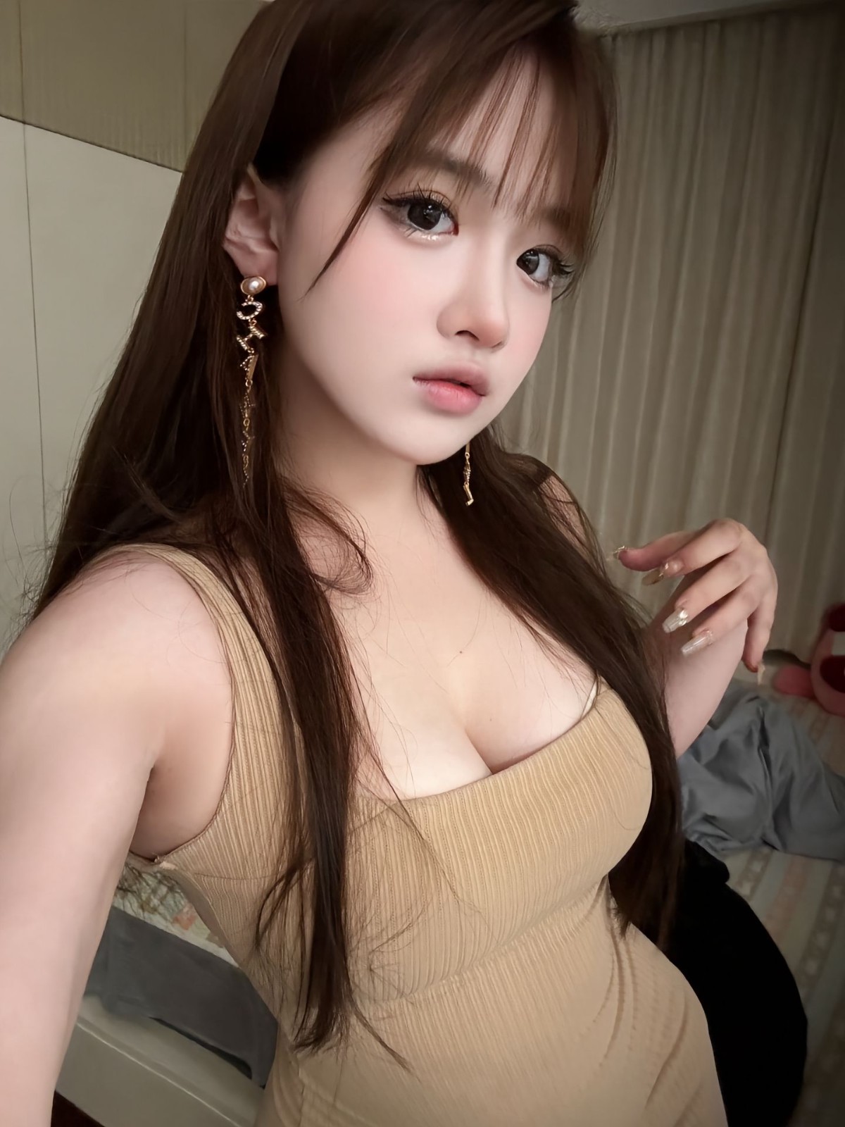 清纯甜妹蜜穴粉嫩还水汪汪