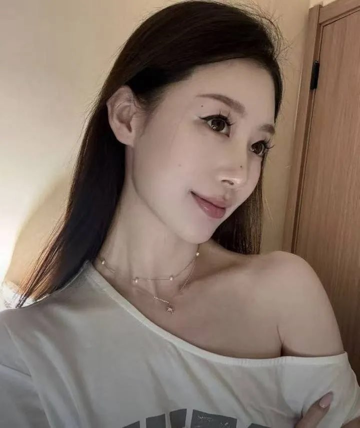 可咸可甜的尤物