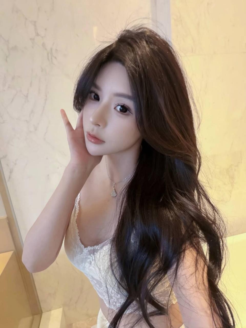 CED0DE4BA3B9B2DB7F0DAD5CE607E777.jpg