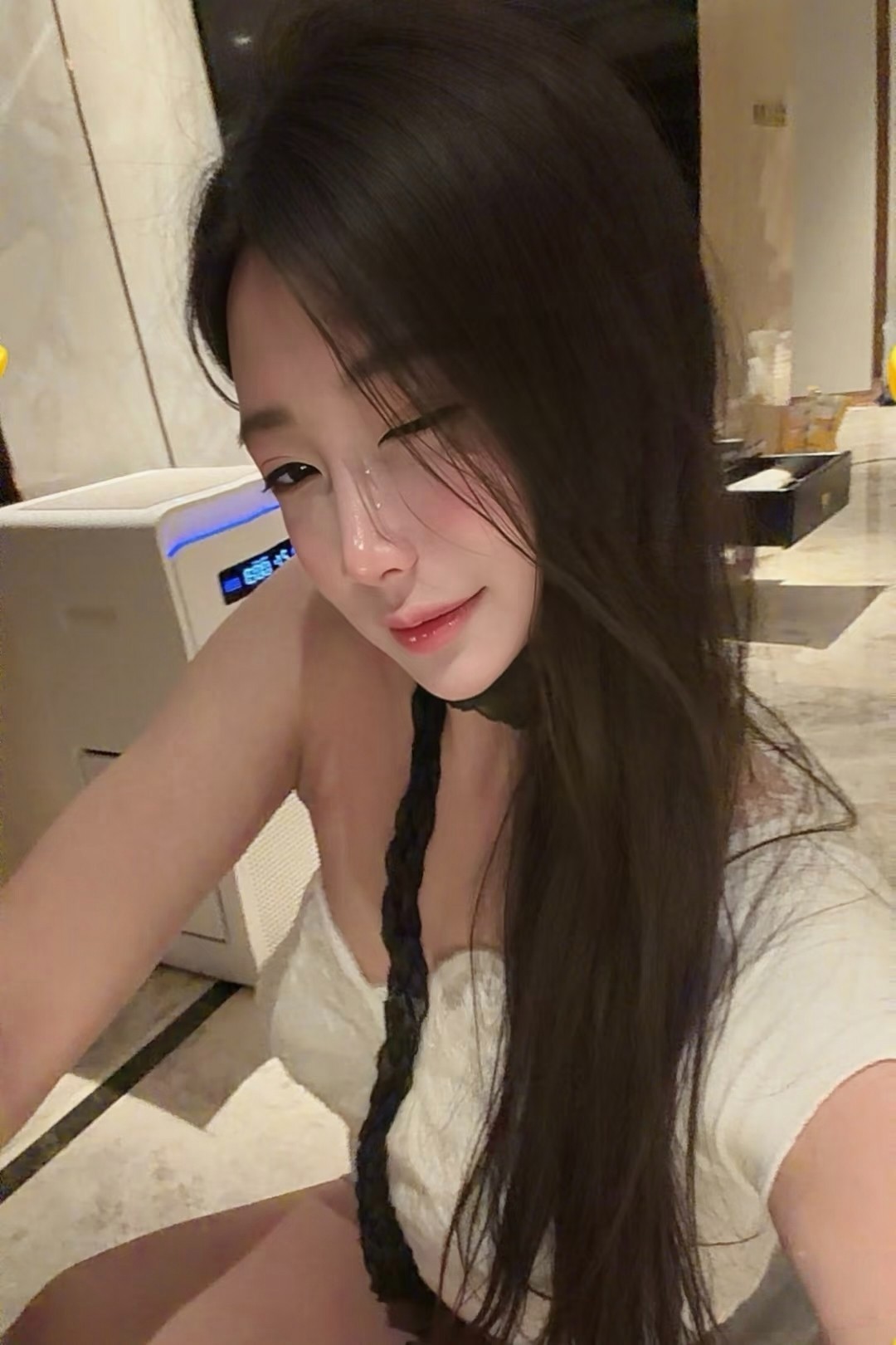 昆明主动骚妹妹三点粉