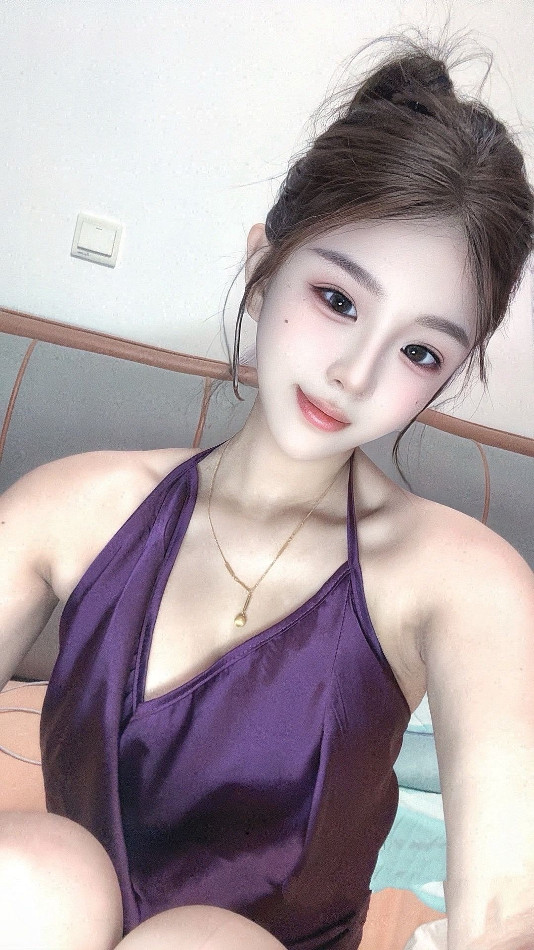 佛山正点美女很骚很诱惑