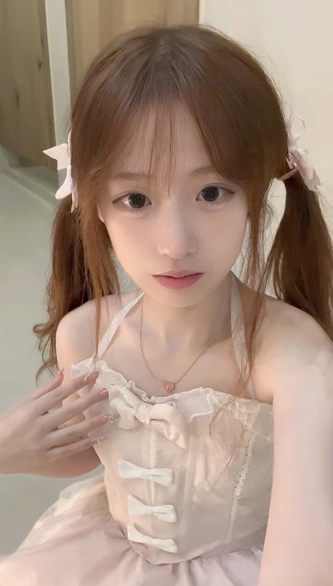 云岩区清纯迷人乖巧嫩妹